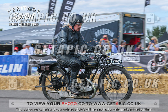 GP2508-4413-C_LOGO_ON_PHOTO