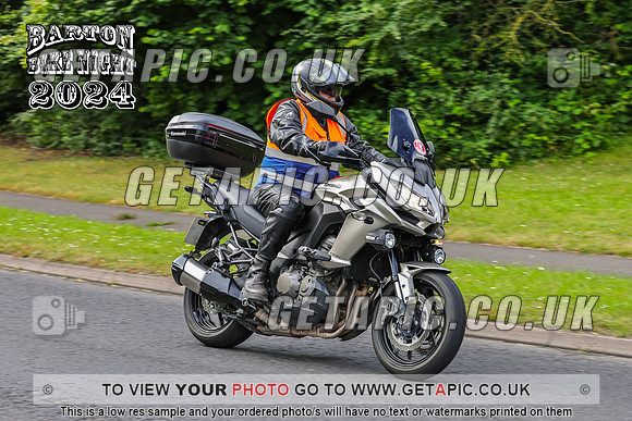 PR2407-1527_LOGO_ON_PHOTO