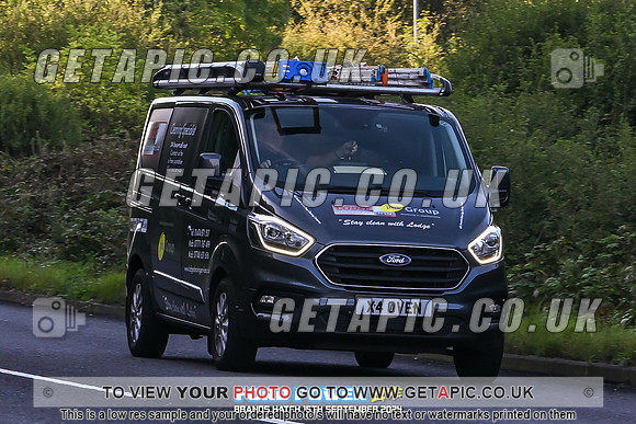 KS2409-3885-C_LOGO_ON_PHOTO