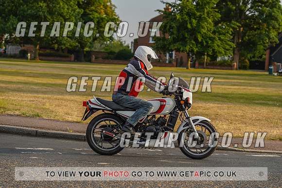 RS2207_9027