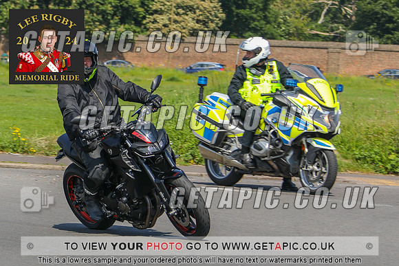 GP2405-4560-C_LOGO_ON_PHOTO