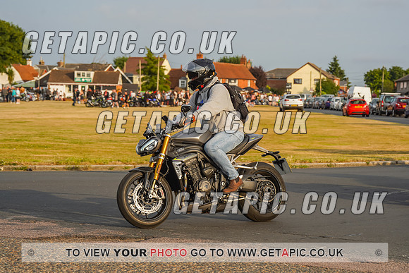 RS2207_8890