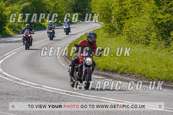 RS2204_12554