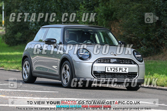 GP2508-2805-C_LOGO_ON_PHOTO