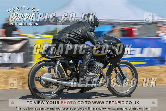 GP2508-3948-C_LOGO_ON_PHOTO