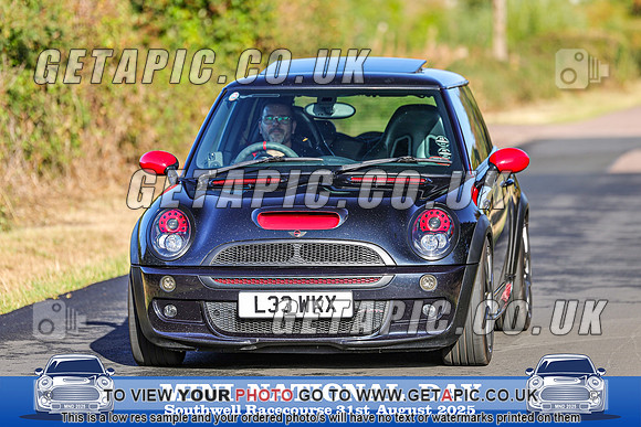 PR2508-28115_LOGO_ON_PHOTO