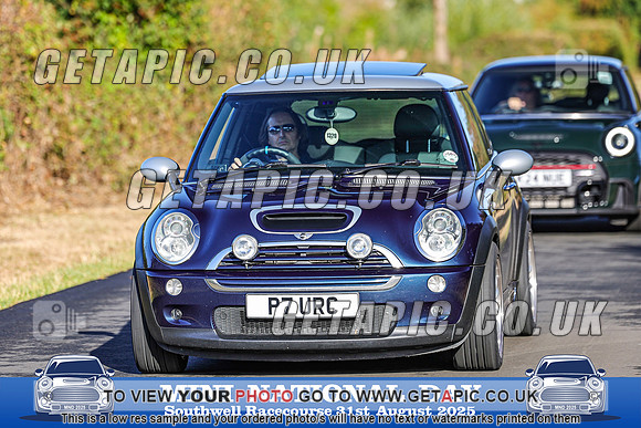 PR2508-28128_LOGO_ON_PHOTO