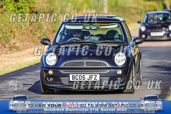 PR2508-28140_LOGO_ON_PHOTO