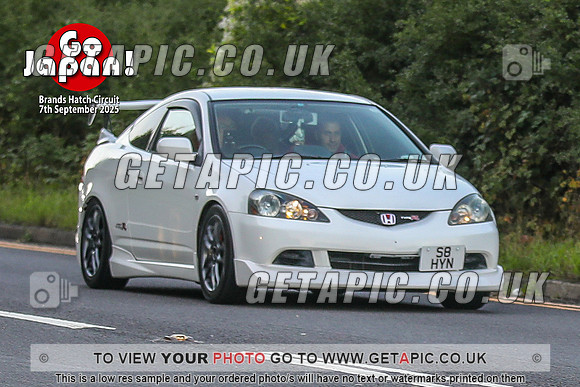PP2509-26_LOGO_ON_PHOTO