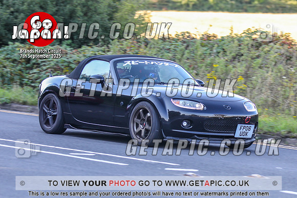 PP2509-739_LOGO_ON_PHOTO