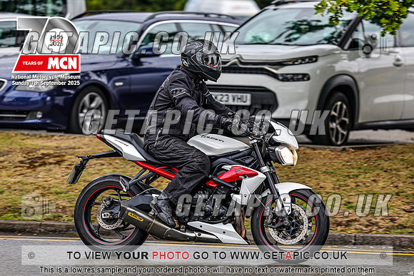 PR2509-01464_LOGO_ON_PHOTO