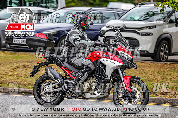 PR2509-01739_LOGO_ON_PHOTO