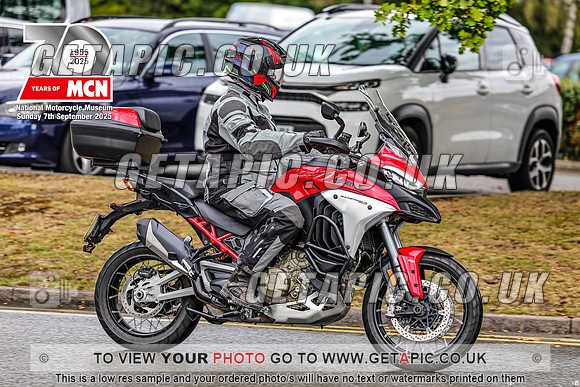 PR2509-01740_LOGO_ON_PHOTO