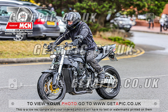 PR2509-01743_LOGO_ON_PHOTO