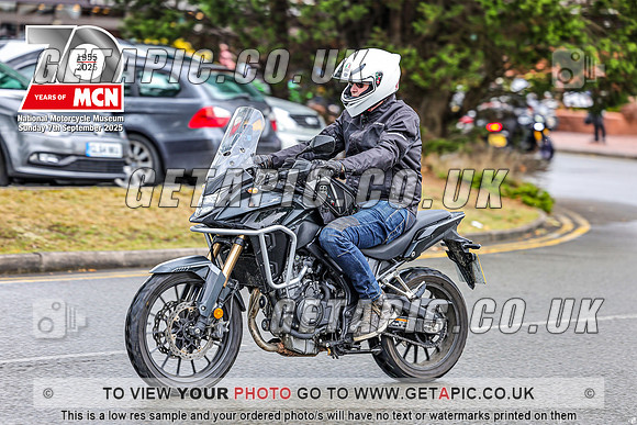 PR2509-01747_LOGO_ON_PHOTO
