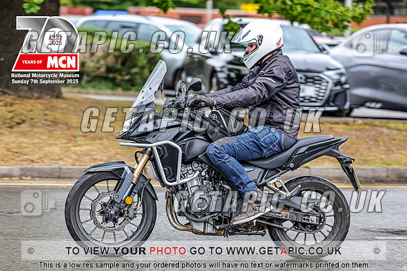 PR2509-01751_LOGO_ON_PHOTO