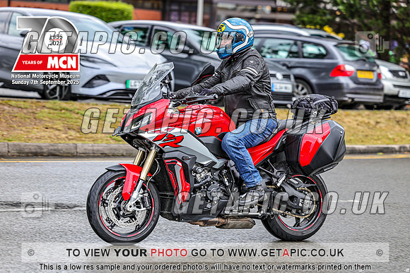PR2509-01759_LOGO_ON_PHOTO