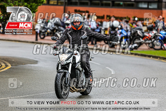 PR2509-01762_LOGO_ON_PHOTO