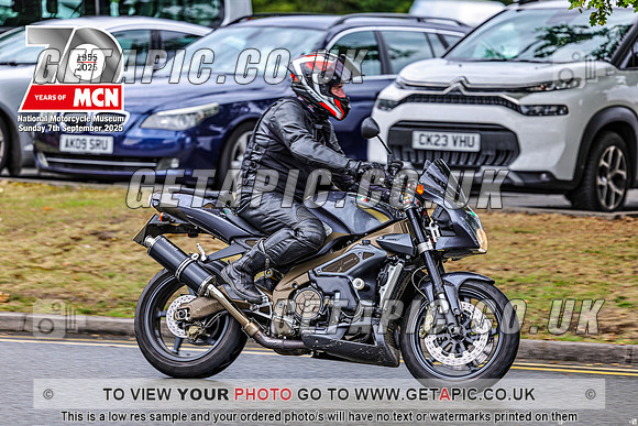 PR2509-01951_LOGO_ON_PHOTO