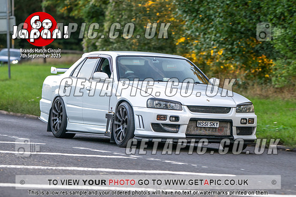 SJ2509-011_LOGO_ON_PHOTO