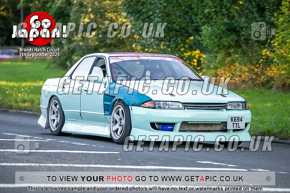 SJ2509-0827_LOGO_ON_PHOTO