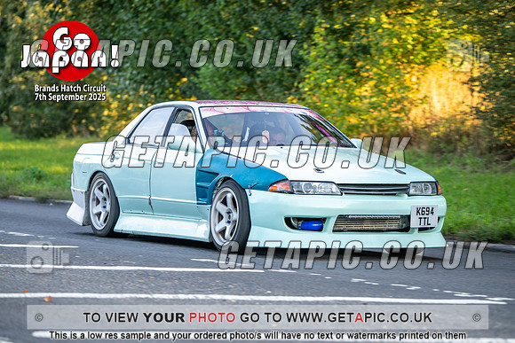 SJ2509-0828_LOGO_ON_PHOTO