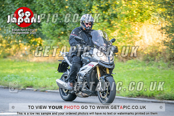 SJ2509-0842_LOGO_ON_PHOTO