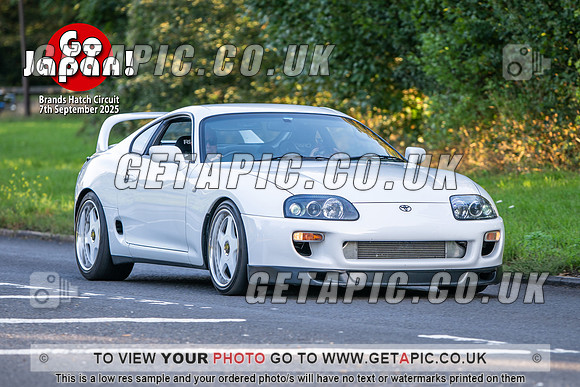 SJ2509-1211_LOGO_ON_PHOTO