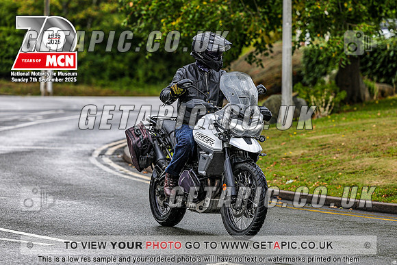 PR2509-01302_LOGO_ON_PHOTO
