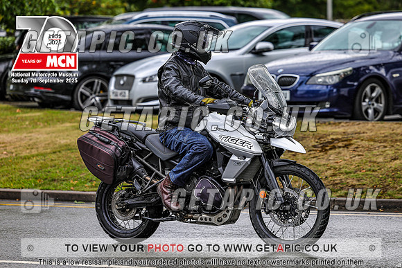 PR2509-01306_LOGO_ON_PHOTO