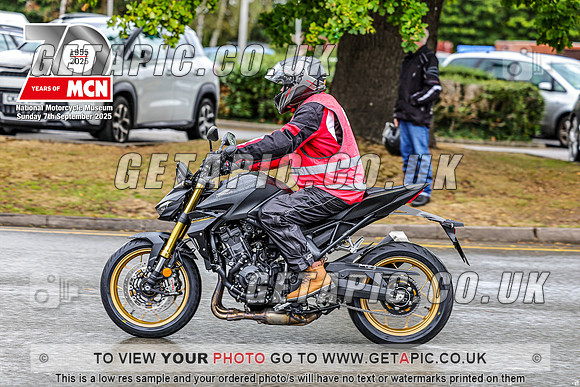 PR2509-01315_LOGO_ON_PHOTO