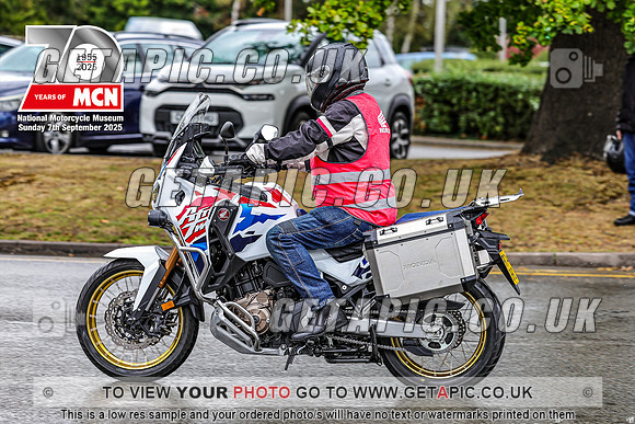 PR2509-01318_LOGO_ON_PHOTO