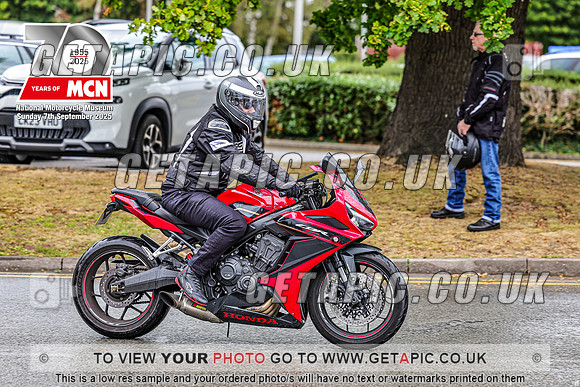 PR2509-01333_LOGO_ON_PHOTO