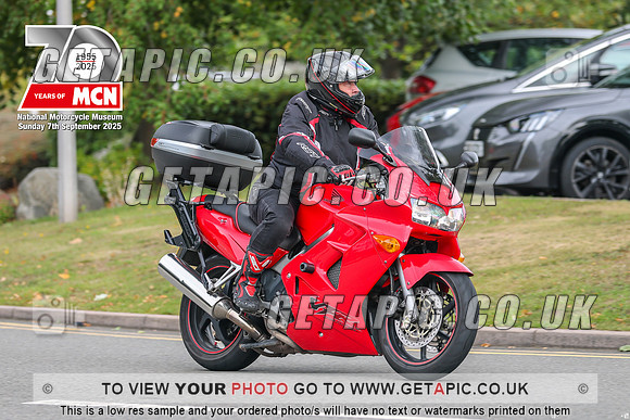 GP2509-009_LOGO_ON_PHOTO