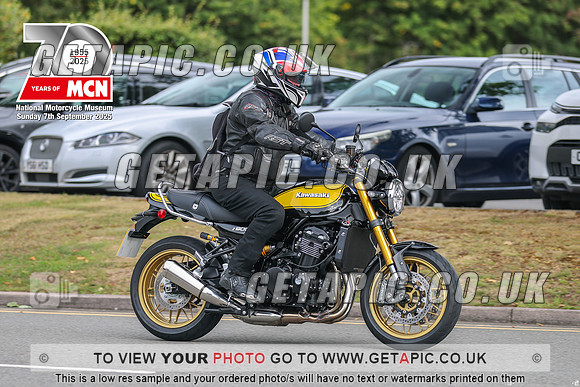 GP2509-017_LOGO_ON_PHOTO