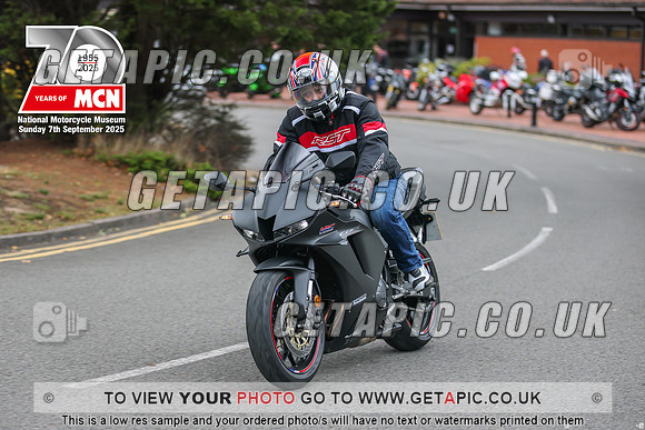 GP2509-044_LOGO_ON_PHOTO