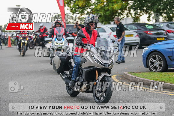 GP2509-055_LOGO_ON_PHOTO