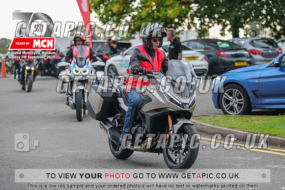 GP2509-056_LOGO_ON_PHOTO