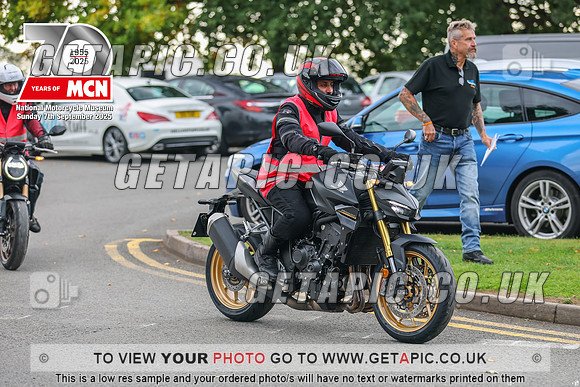 GP2509-065_LOGO_ON_PHOTO