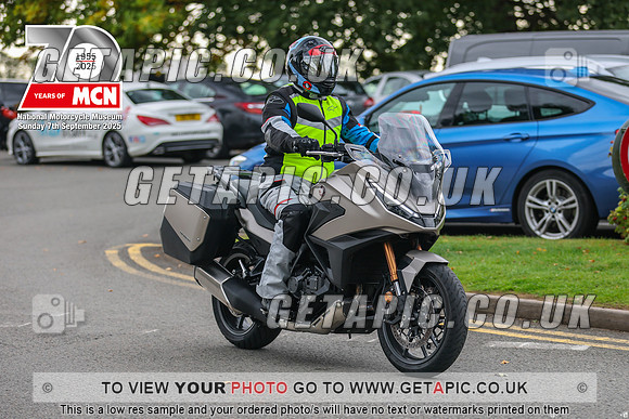 GP2509-073_LOGO_ON_PHOTO