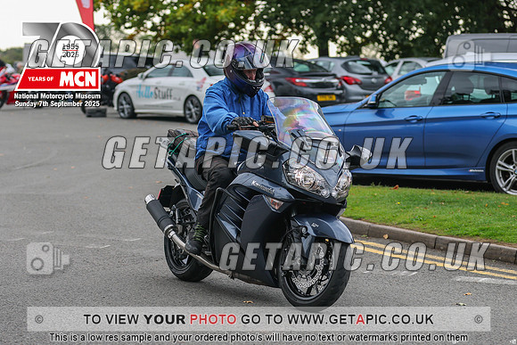GP2509-075_LOGO_ON_PHOTO
