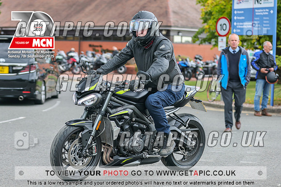 GP2509-081_LOGO_ON_PHOTO
