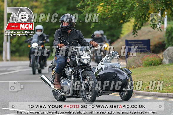 GP2509-112_LOGO_ON_PHOTO