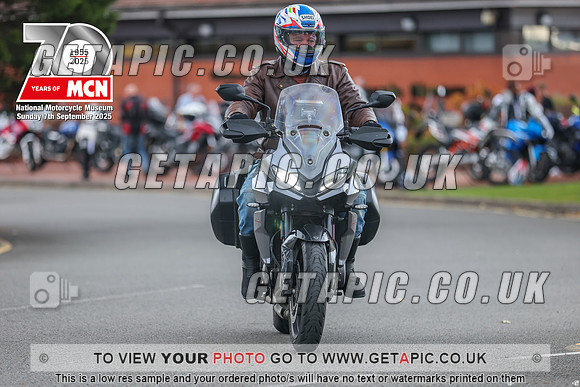 GP2509-185_LOGO_ON_PHOTO