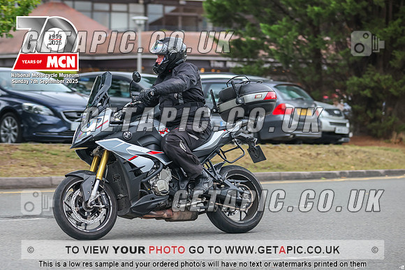 GP2509-206_LOGO_ON_PHOTO