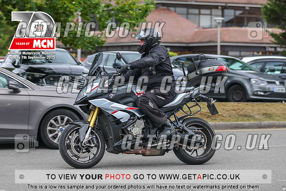 GP2509-207_LOGO_ON_PHOTO