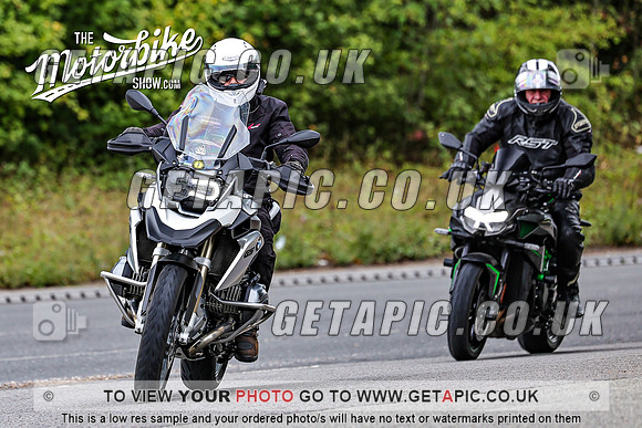 PR2509-2568_LOGO_ON_PHOTO