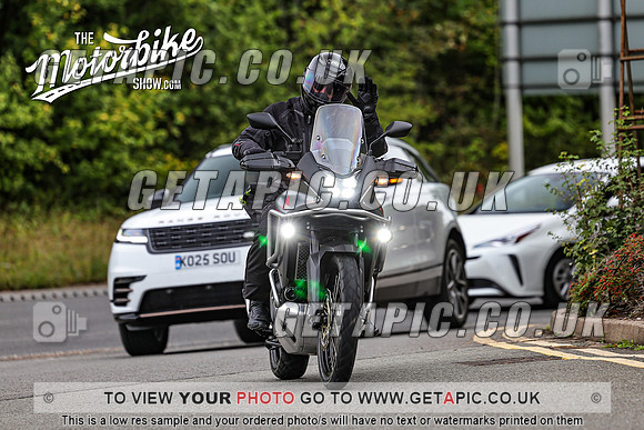PR2509-2600_LOGO_ON_PHOTO