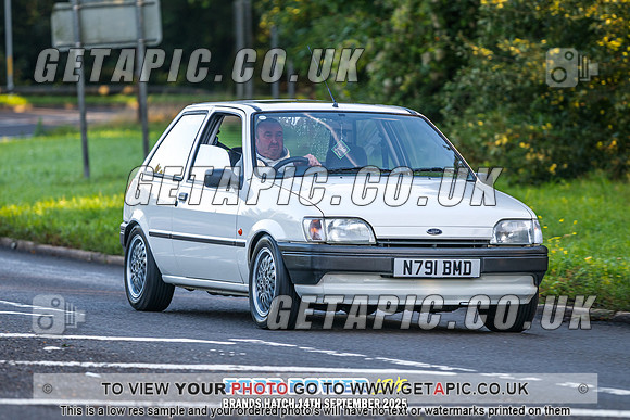 SJ2509-3284_LOGO_ON_PHOTO
