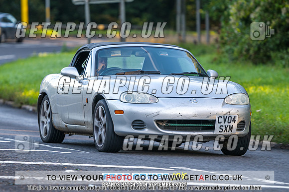 SJ2509-3305_LOGO_ON_PHOTO